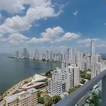 Apartamento impresionante vista a la bahía 3207