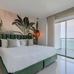 Apartamento impresionante vista a la bahía 3207