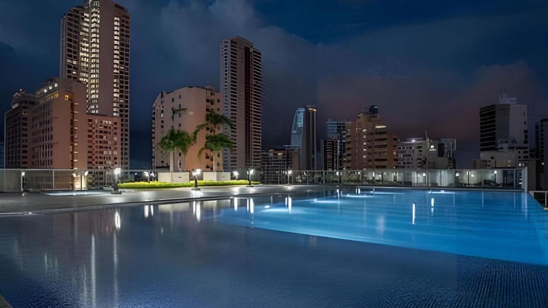 Impresionante Vista A La Bahía 3207